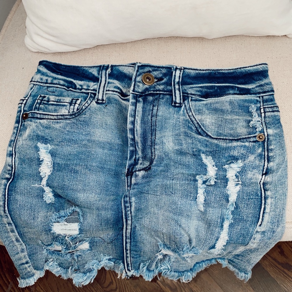 Stretchy Denim Mini-Skirt